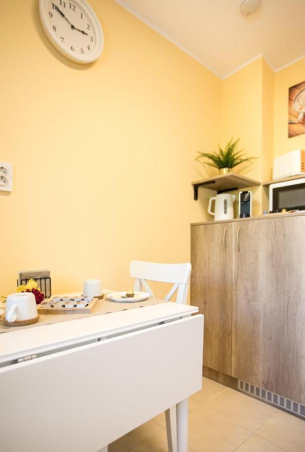 Golden Apartment Baneasa Bukarest Kültér fotó